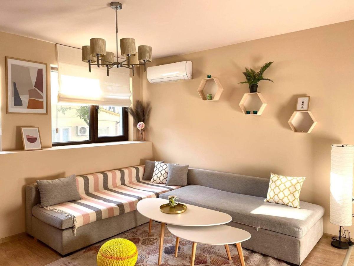 Boho Chic Apartment Nearby The Beach Варна Екстериор снимка